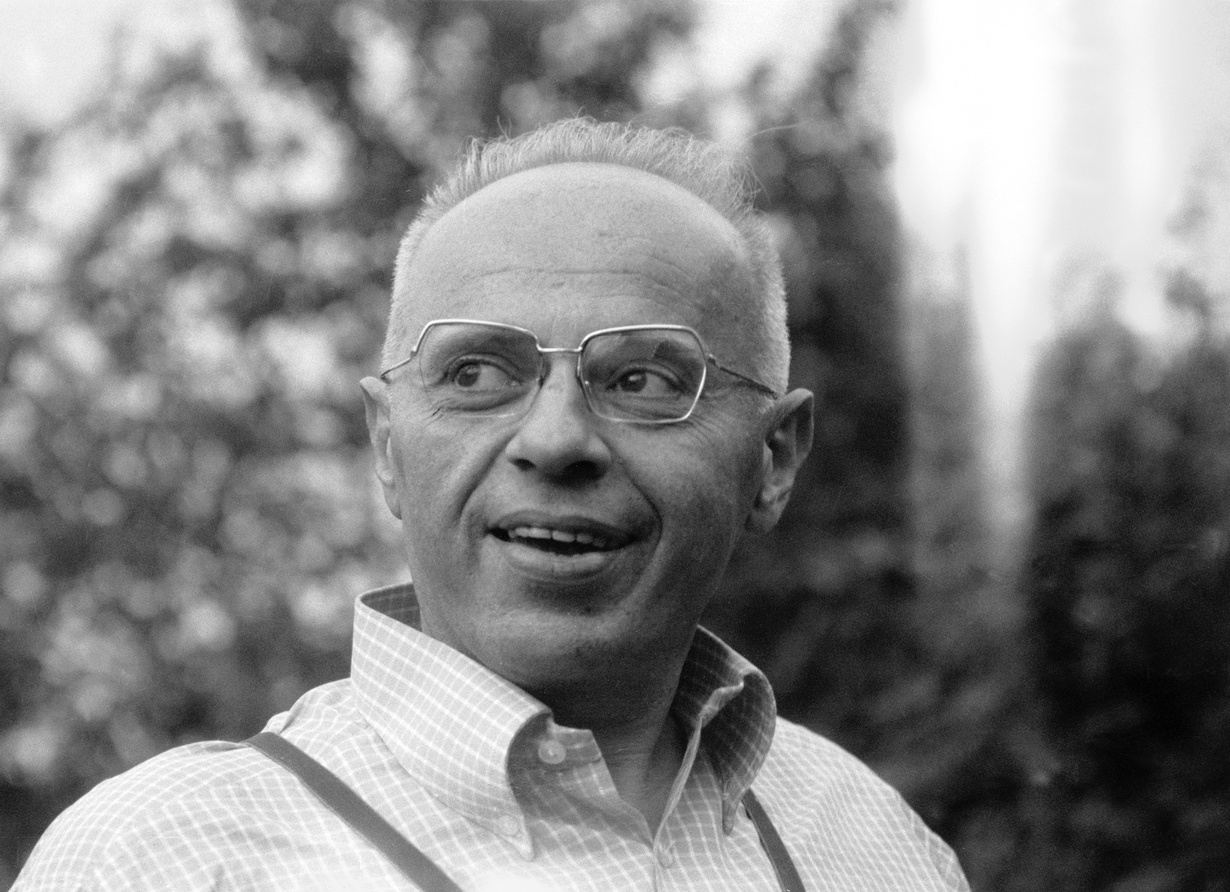 Как нас всё-таки “дурачили” в СССР.</p>
<p>Птичье молоко. Но ведь никто так никогда и не видел птиц с выменем